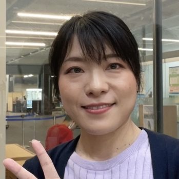 石本愛